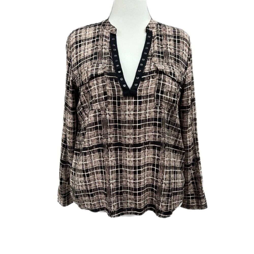 Rock & Republic Geometric V Neck Roll Tab Sleeve Blouse Sz XL